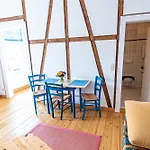 Haus Silko - In Lage - 3 Min Zum Direkt Am Kurpark Apartment Rostock