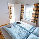 Haus Silko - In Lage - 3 Min Zum Direkt Am Kurpark * Rostock