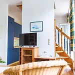 Haus Silko - In Lage - 3 Min Zum Direkt Am Kurpark Apartment Rostock