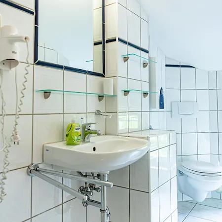 Haus Silko - In Lage - 3 Min Zum Direkt Am Kurpark * Rostock