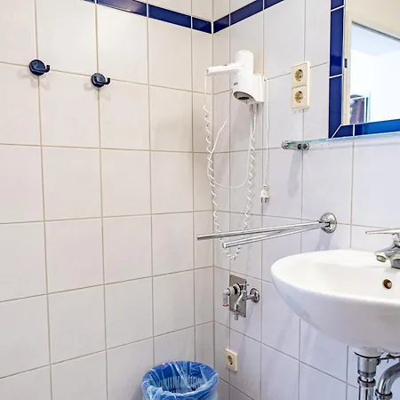 Appartamento Haus Silko - In Lage - 3 Min Zum Direkt Am Kurpark Rostock