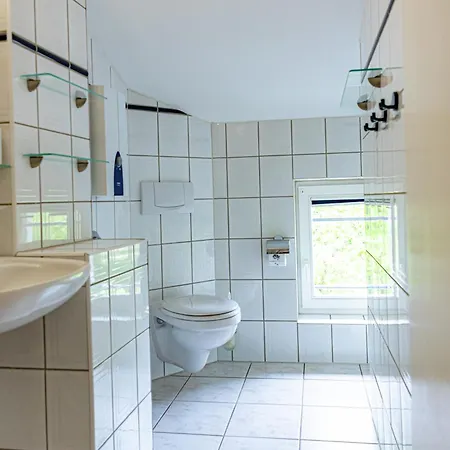 Haus Silko - In Lage - 3 Min Zum Direkt Am Kurpark Rostock