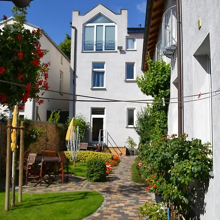 Haus Silko - In Lage - 3 Min Zum Direkt Am Kurpark *