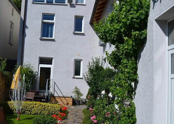 Haus Silko - In Lage - 3 Min Zum Direkt Am Kurpark * ロストック